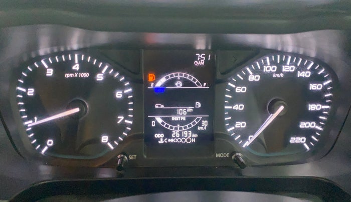 2020 Tata ALTROZ XE PETROL, Petrol, Manual, 26,151 km, Odometer Image