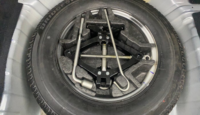 2020 Tata ALTROZ XE PETROL, Petrol, Manual, 26,151 km, Spare Tyre