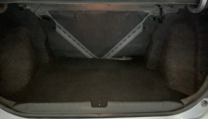 2021 Honda Amaze 1.2L I-VTEC VX CVT, Petrol, Automatic, 32,640 km, Boot Inside