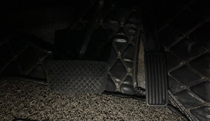 2021 Honda Amaze 1.2L I-VTEC VX CVT, Petrol, Automatic, 32,640 km, Pedals