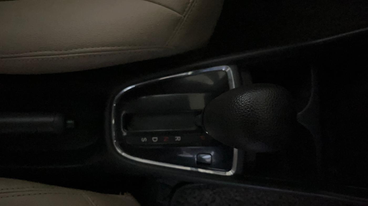 2021 Honda Amaze 1.2L I-VTEC VX CVT, Petrol, Automatic, 32,640 km, Gear Lever