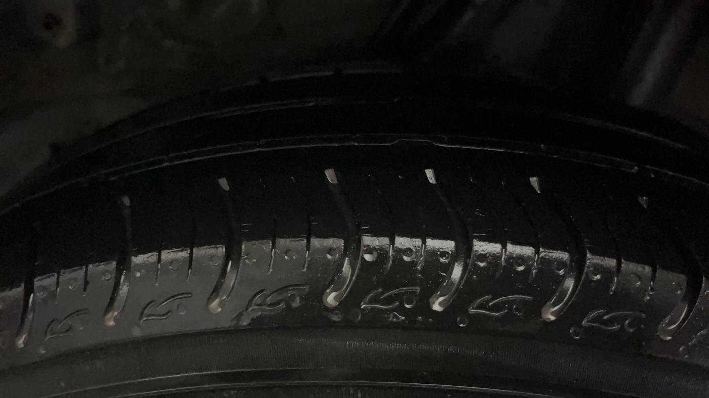 2021 Honda Amaze 1.2L I-VTEC VX CVT, Petrol, Automatic, 32,640 km, Left Rear Tyre Tread