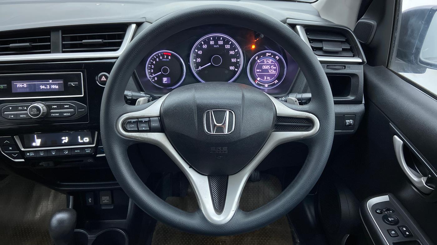 2017 Honda BR-V 1.5 i-VTEC V CVT, Petrol, Automatic, 69,507 km, Steering Wheel Close Up