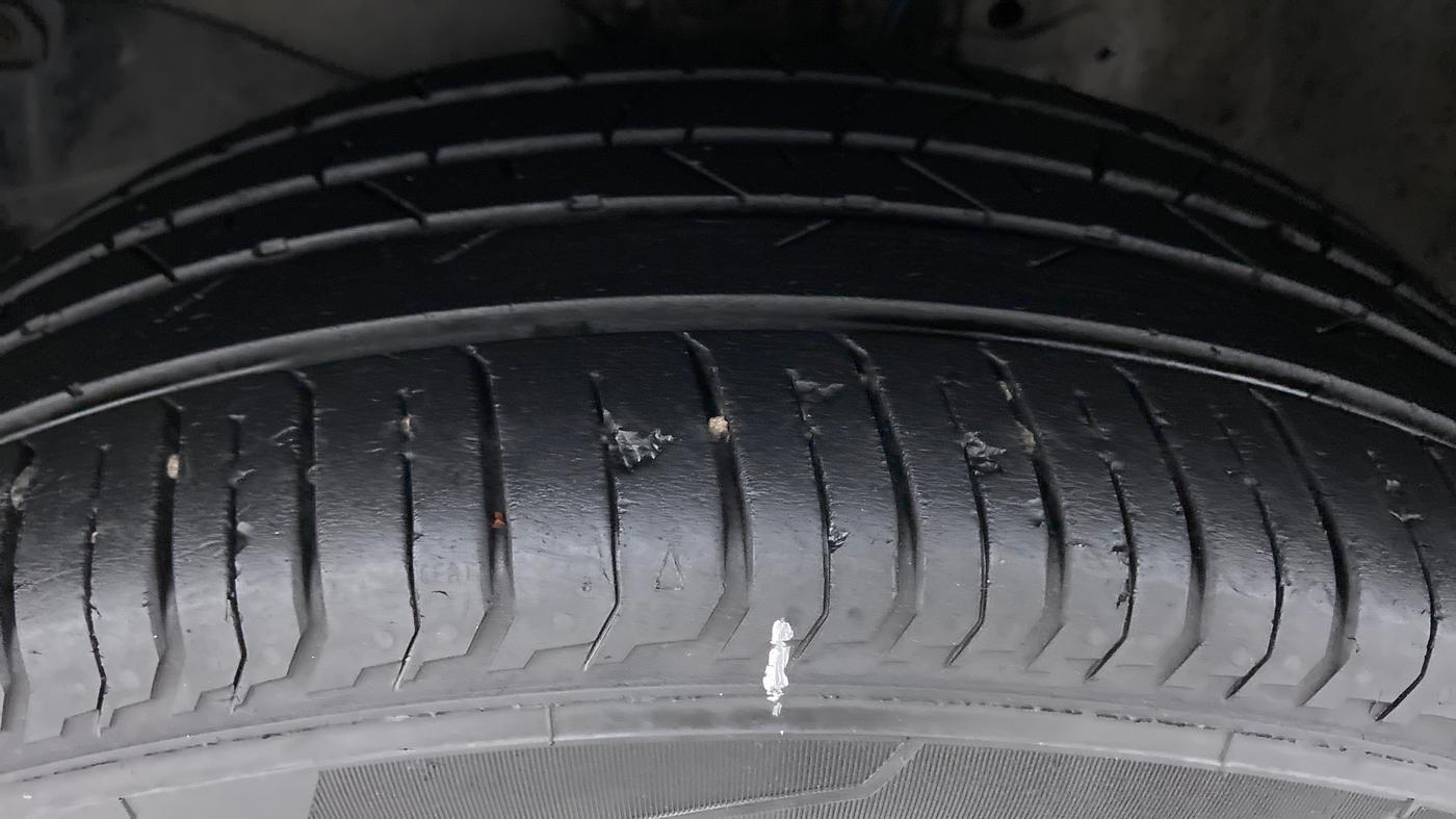 2017 Honda BR-V 1.5 i-VTEC V CVT, Petrol, Automatic, 69,507 km, Left Front Tyre Tread