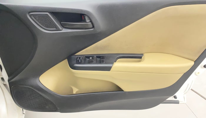 2015 Honda City 1.5L I-VTEC SV CVT, Petrol, Automatic, 88,974 km, Driver Side Door Panels Control