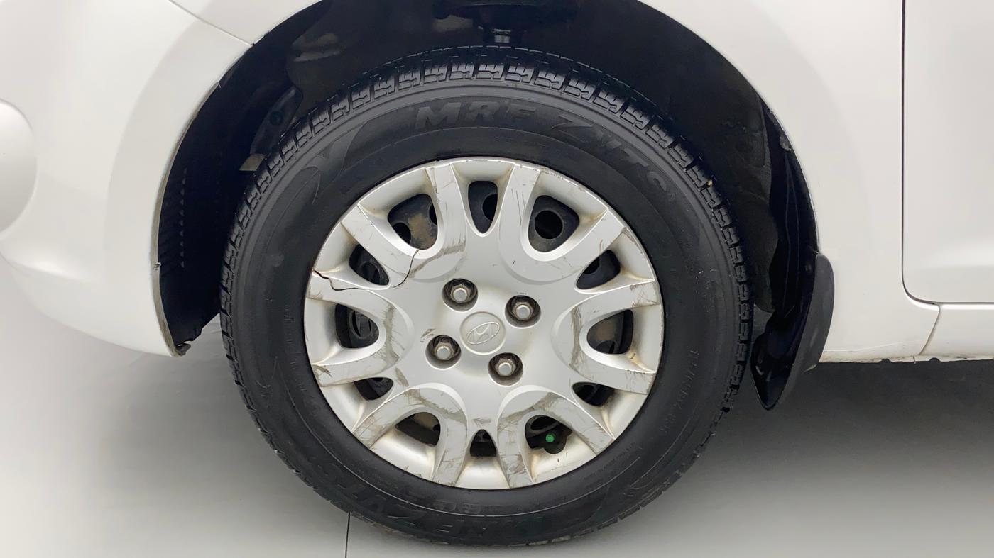 2010 Hyundai i20 SPORTZ (O) 1.2, Petrol, Manual, 66,314 km, Left Front Wheel