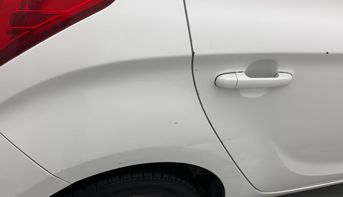 2010 Hyundai i20 SPORTZ (O) 1.2, Petrol, Manual, 66,314 km, Right quarter panel - Slightly dented