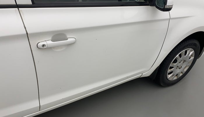 2010 Hyundai i20 SPORTZ (O) 1.2, Petrol, Manual, 66,314 km, Driver-side door - Paint has faded