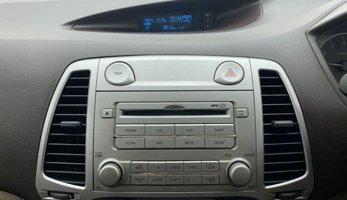 2010 Hyundai i20 SPORTZ (O) 1.2, Petrol, Manual, 66,314 km, Infotainment System