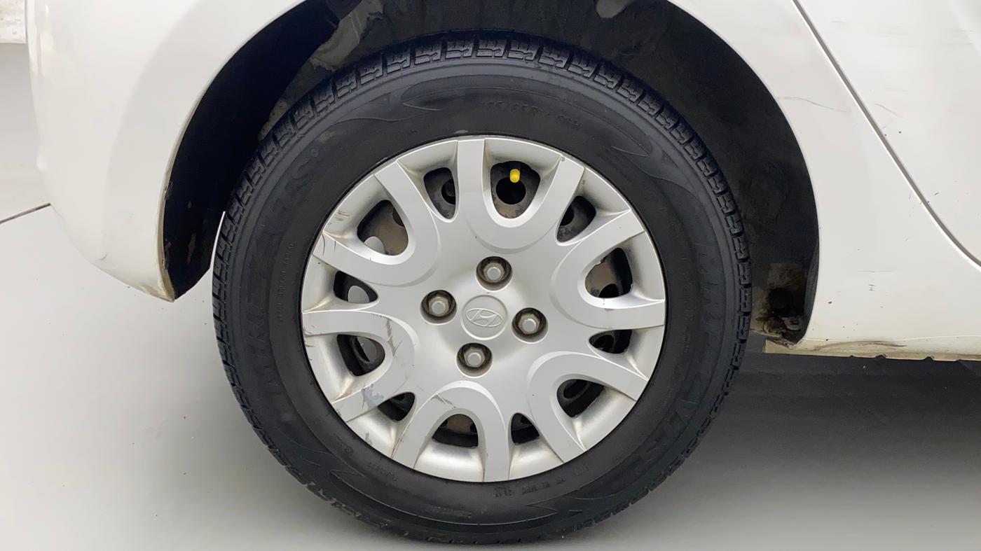 2010 Hyundai i20 SPORTZ (O) 1.2, Petrol, Manual, 66,314 km, Right Rear Wheel