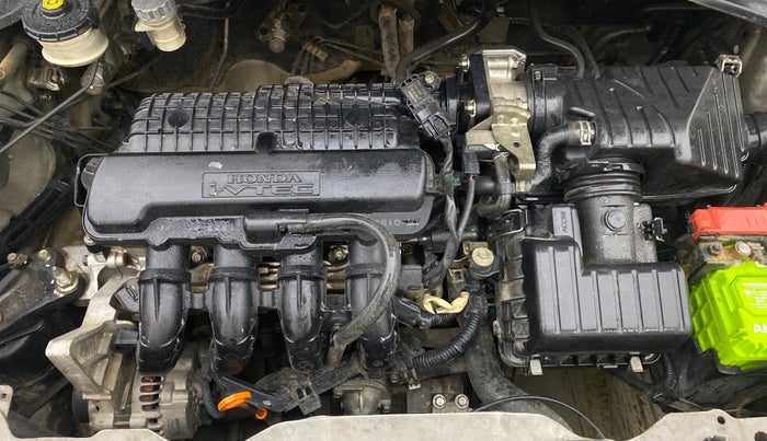 2013 Honda Brio V MT, Petrol, Manual, 91,914 km, Engine View