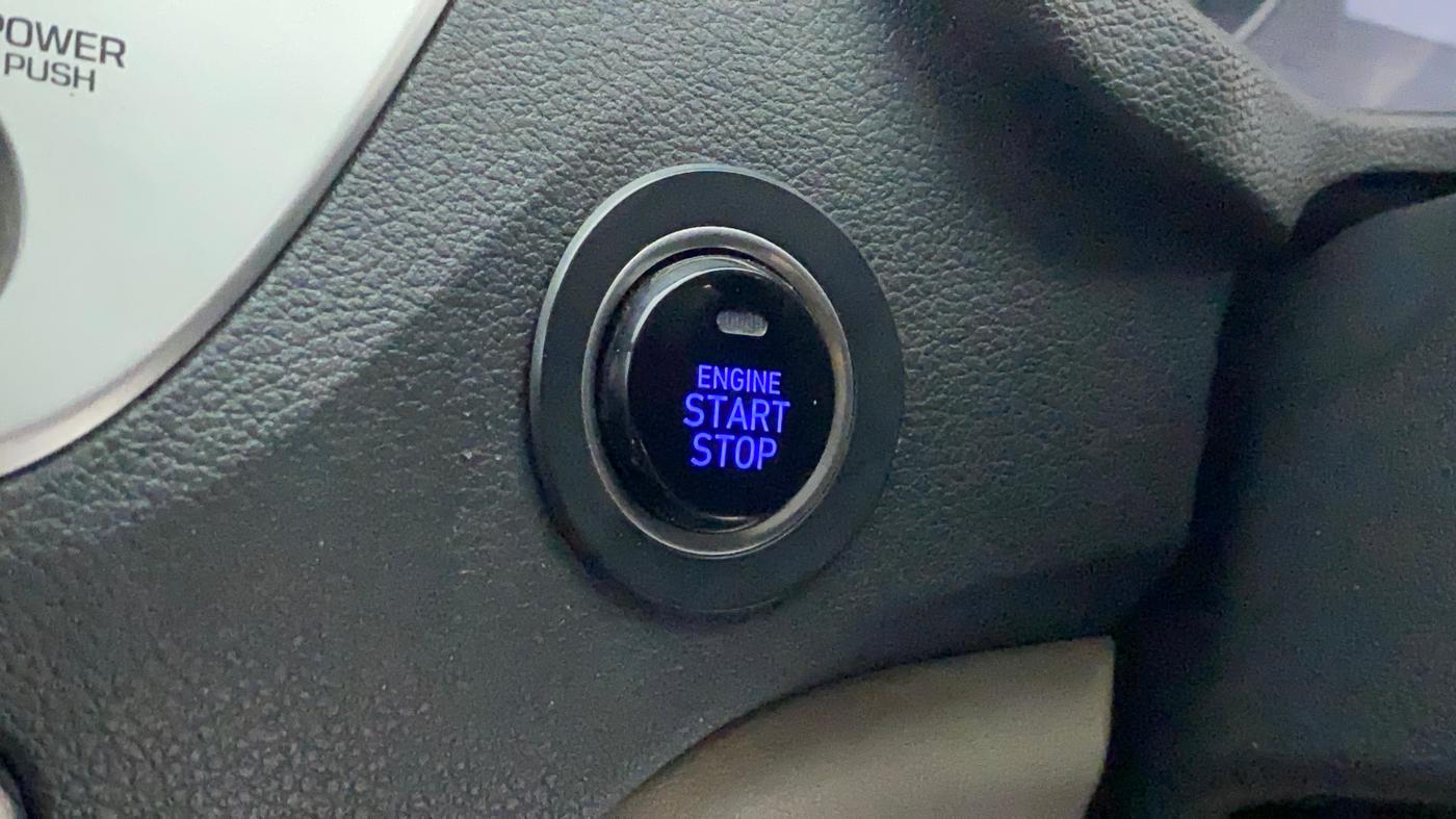 2018 Hyundai Verna 1.6 VTVT SX (O) AT, Petrol, Automatic, 39,147 km, Keyless Start/ Stop Button