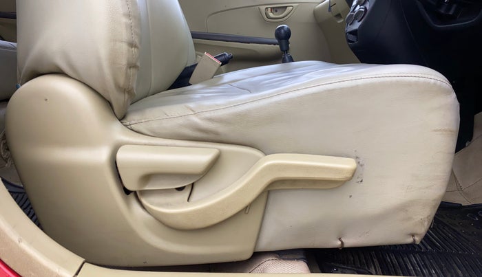 2014 Honda Brio S MT, Petrol, Manual, 97,938 km, Driver Side Adjustment Panel