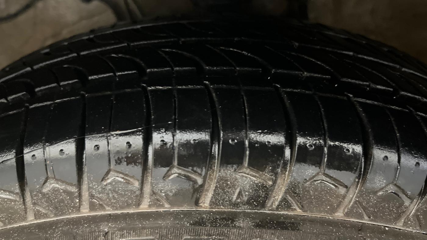 2022 Maruti Alto LXI OPT CNG, CNG, Manual, 57,945 km, Left Front Tyre Tread
