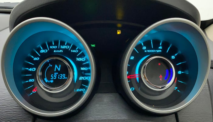 2015 Mahindra XUV500 W6, Diesel, Manual, 59,139 km, Odometer Image