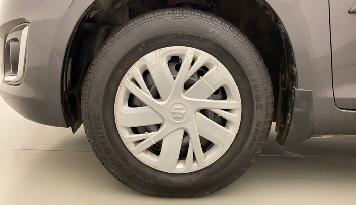 2016 Maruti Swift VXI, Petrol, Manual, 65,077 km, Left Front Wheel