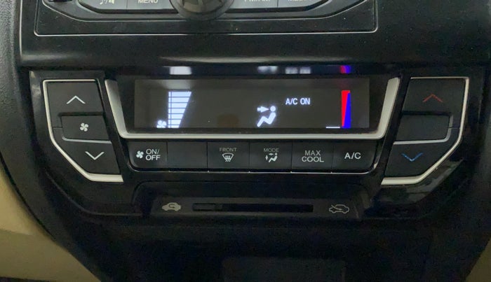 2017 Honda Amaze 1.2L I-VTEC S, CNG, Manual, 1,12,086 km, Dashboard - Air Re-circulation knob is not working