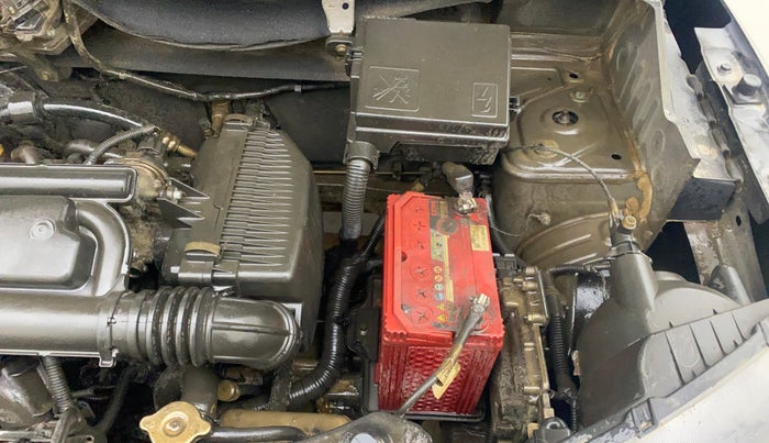 2018 Renault Kwid CLIMBER 1.0 AMT, Petrol, Automatic, 57,071 km, Engine View - Left