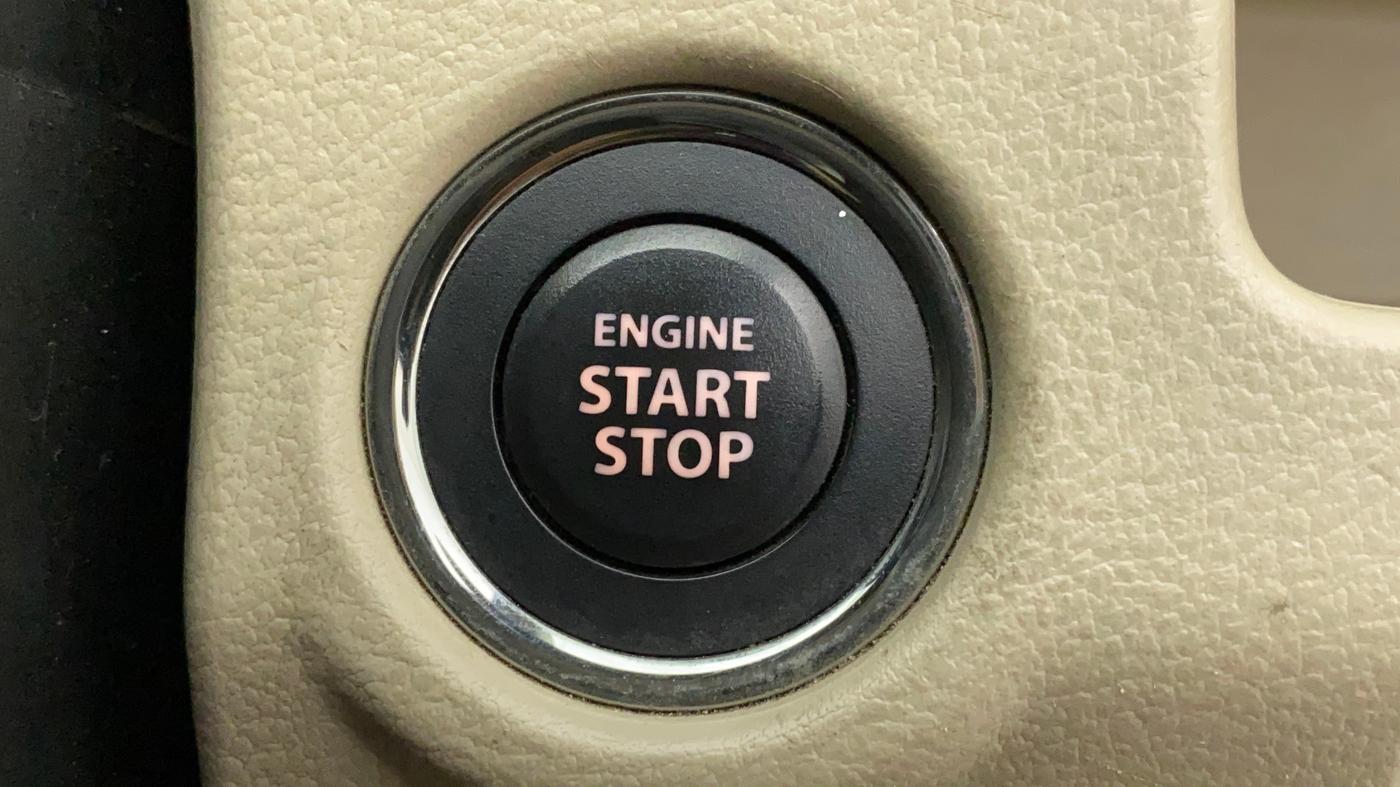 2015 Maruti Ciaz ZXI AT, Petrol, Automatic, 80,214 km, Keyless Start/ Stop Button