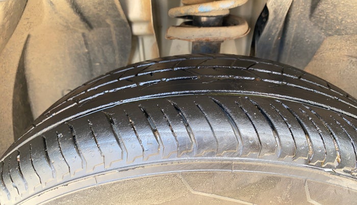 2021 Renault Kiger RXZ MT, Petrol, Manual, 42,552 km, Left Front Tyre Tread