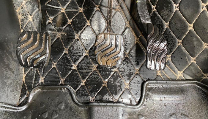 2021 Renault Kiger RXZ MT, Petrol, Manual, 42,552 km, Pedals