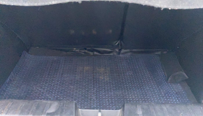 2019 Maruti Baleno ZETA 1.2 K12, Petrol, Manual, 49,608 km, Boot Inside View