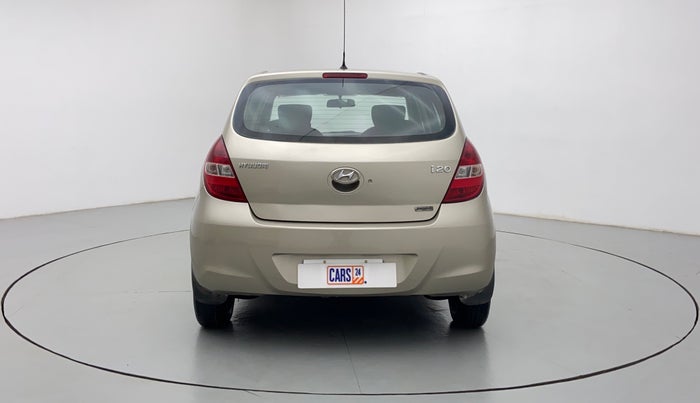 2009 Hyundai i20 MAGNA 1.2 VTVT, Petrol, Manual, 23,604 km, Back/Rear