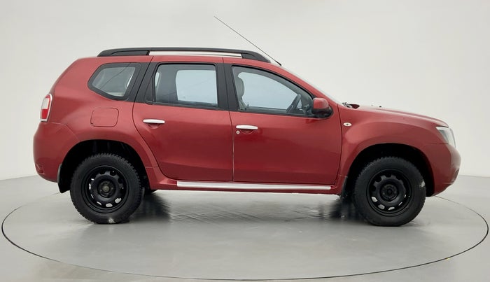 2016 Nissan Terrano XL P, Petrol, Manual, 87,010 km, Right Side View