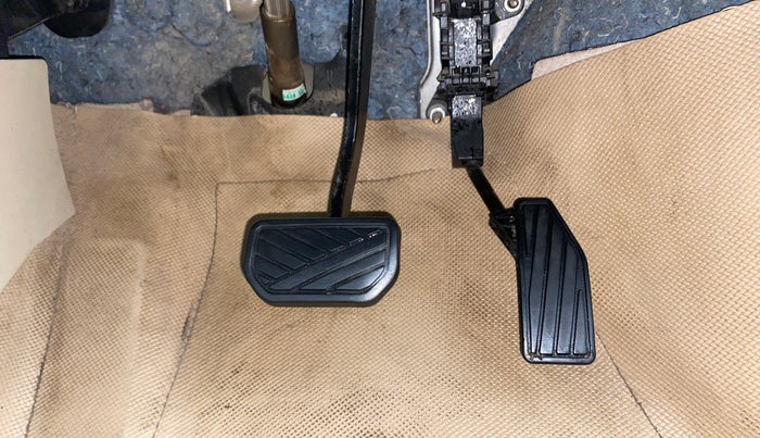 2018 Maruti Dzire ZXI PLUS AMT, Petrol, Automatic, 53,504 km, Pedals