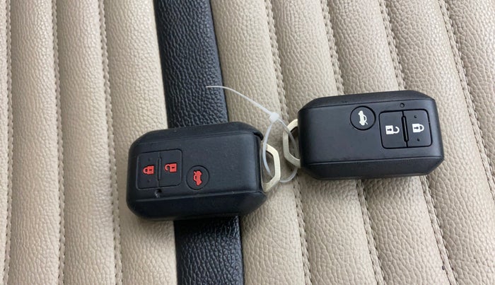 2018 Maruti Dzire ZXI PLUS AMT, Petrol, Automatic, 53,504 km, Key Close Up