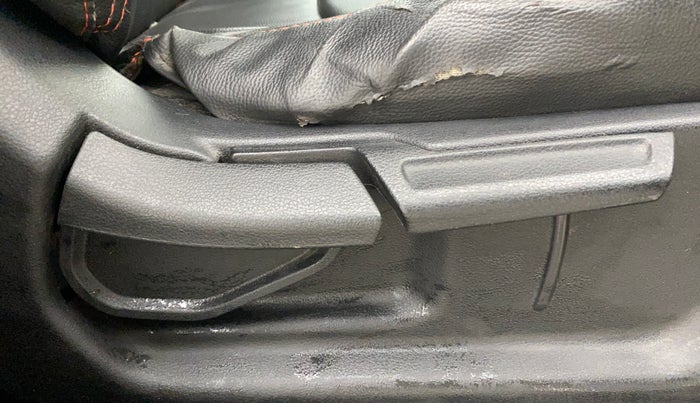 2020 Hyundai VENUE SX 1.0 TURBO, Petrol, Manual, 39,182 km, Driver Side Adjustment Panel