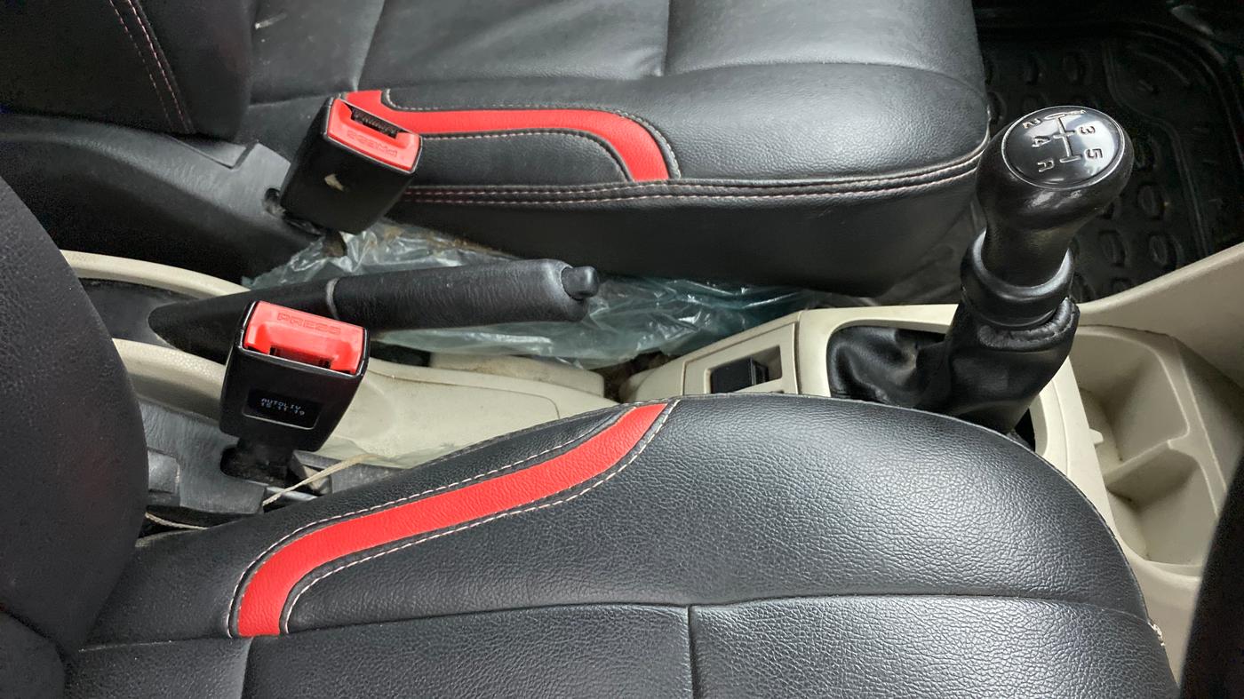 2019 Maruti Alto LXI, Petrol, Manual, 62,125 km, Gear Lever