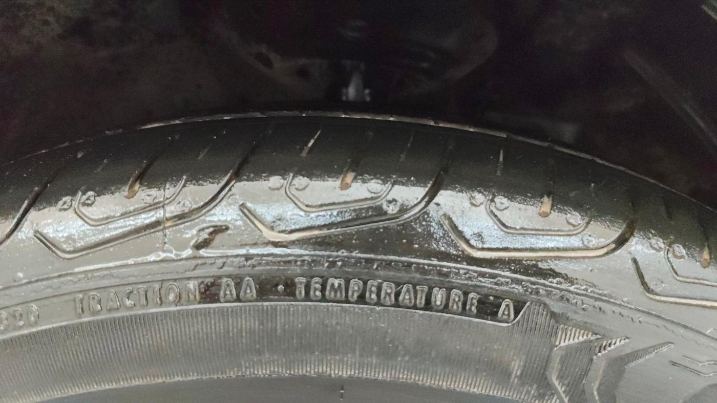 2017 Honda WR-V 1.5L I-DTEC S MT, Diesel, Manual, 88,911 km, Right Front Tyre Tread