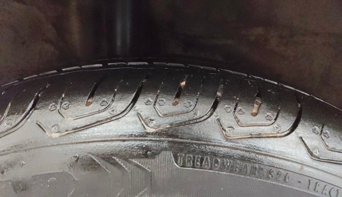 2017 Honda WR-V 1.5L I-DTEC S MT, Diesel, Manual, 88,809 km, Right Rear Tyre Tread