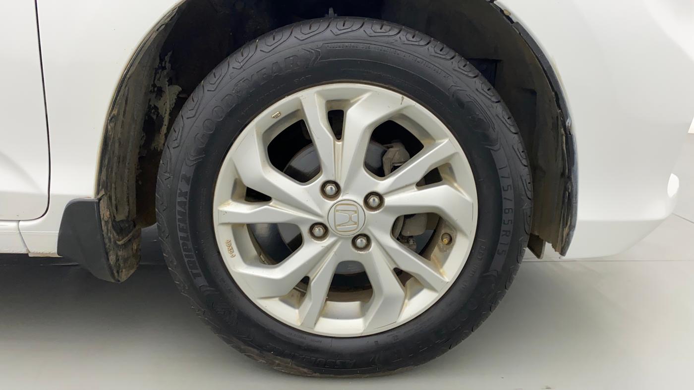 2018 Honda Amaze 1.2L I-VTEC V CVT, Petrol, Automatic, 50,867 km, Right Front Wheel