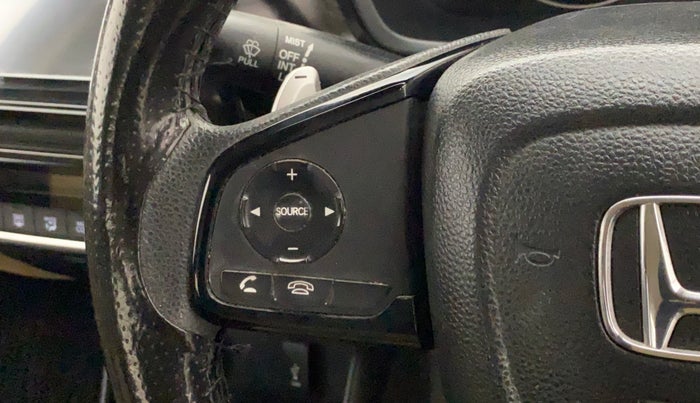 2018 Honda Amaze 1.2L I-VTEC V CVT, Petrol, Automatic, 50,867 km, Steering wheel - Phone control not functional