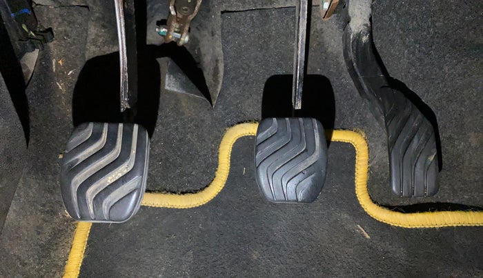 2018 Renault Kwid RXL, Petrol, Manual, 60,101 km, Pedals