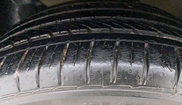 2016 Hyundai i20 Active 1.2 S, Petrol, Manual, 18,712 km, Left Front Tyre Tread