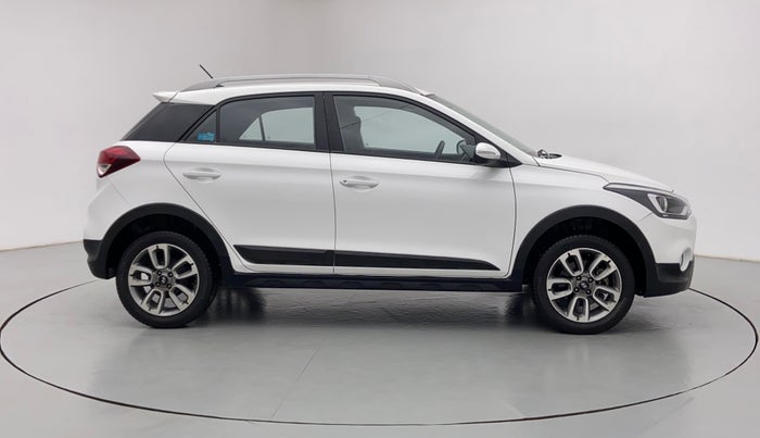 2016 Hyundai i20 Active 1.2 S, Petrol, Manual, 18,712 km, Right Side
