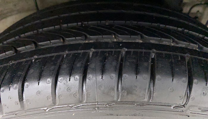 2016 Hyundai i20 Active 1.2 S, Petrol, Manual, 18,712 km, Left Rear Tyre Tread