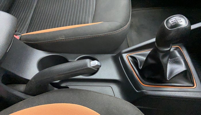 2016 Hyundai i20 Active 1.2 S, Petrol, Manual, 18,712 km, Gear Lever