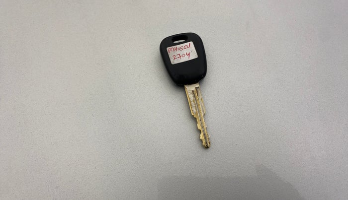 2016 Maruti Alto K10 VXI, Petrol, Manual, 79,743 km, Key Close Up