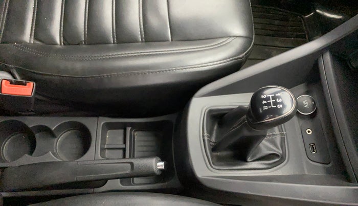 2019 Ford New Figo TITANIUM 1.2 PETROL MT, Petrol, Manual, 59,465 km, Gear Lever