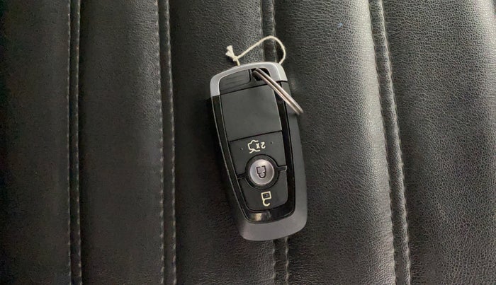2019 Ford New Figo TITANIUM 1.2 PETROL MT, Petrol, Manual, 59,465 km, Key Close Up