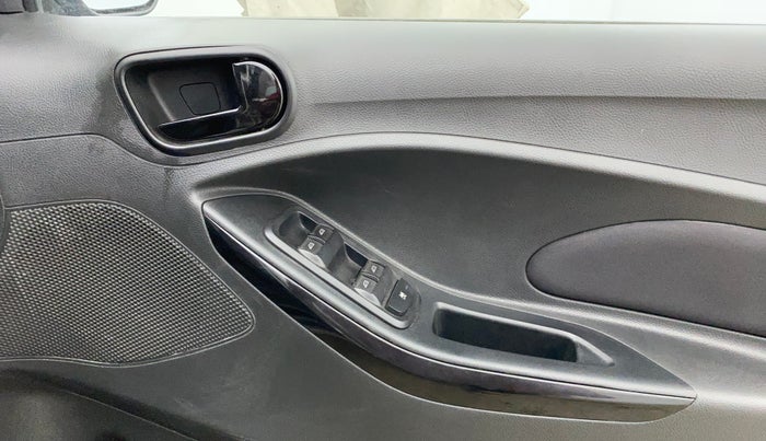 2019 Ford New Figo TITANIUM 1.2 PETROL MT, Petrol, Manual, 59,465 km, Driver Side Door Panels Control