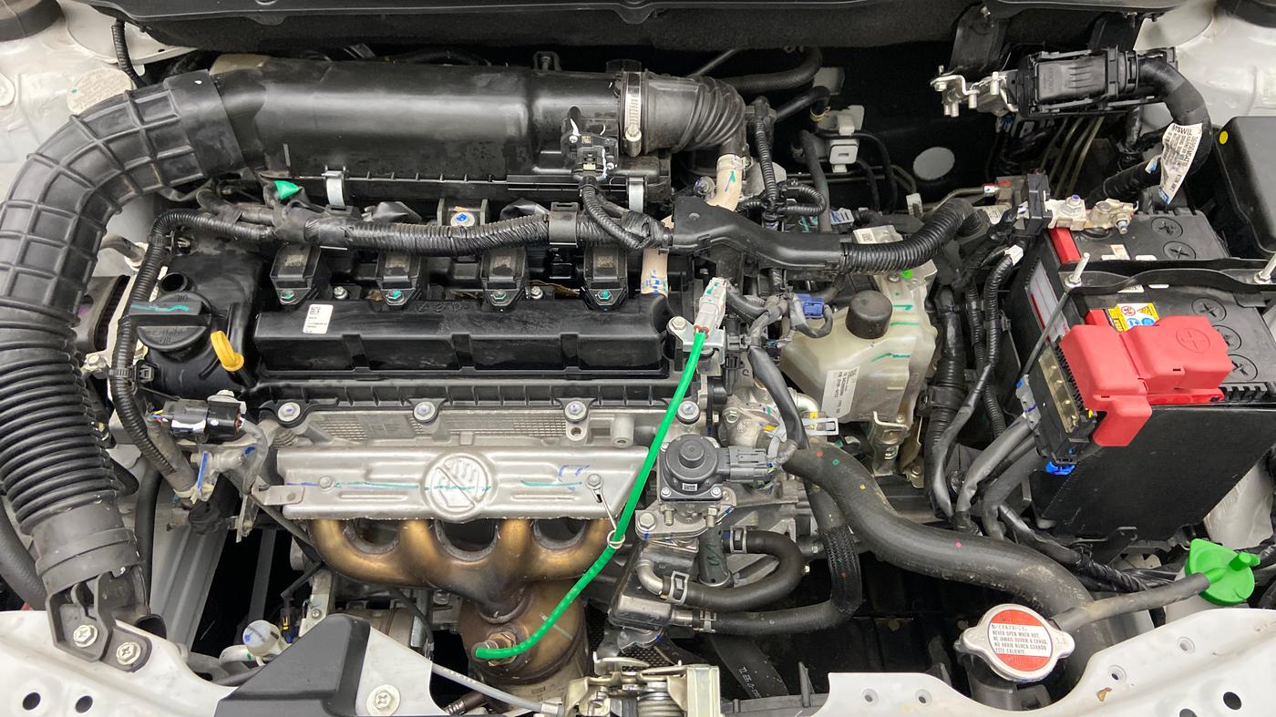 2022 Maruti Dzire VXI AMT, Petrol, Automatic, 60 km, Open Bonet