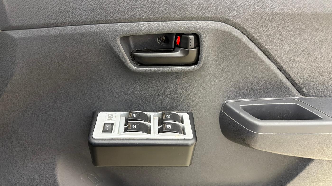 2024 Maruti Alto K10 LXI, Petrol, Manual, 25,924 km, Driver Side Door Panels Control