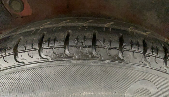 2010 Hyundai i10 ERA 1.1, Petrol, Manual, 61,063 km, Right Rear Tyre Tread