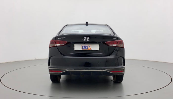 2021 Hyundai Verna SX (O) 1.5 CRDI AT, Diesel, Automatic, 52,200 km, Back/Rear