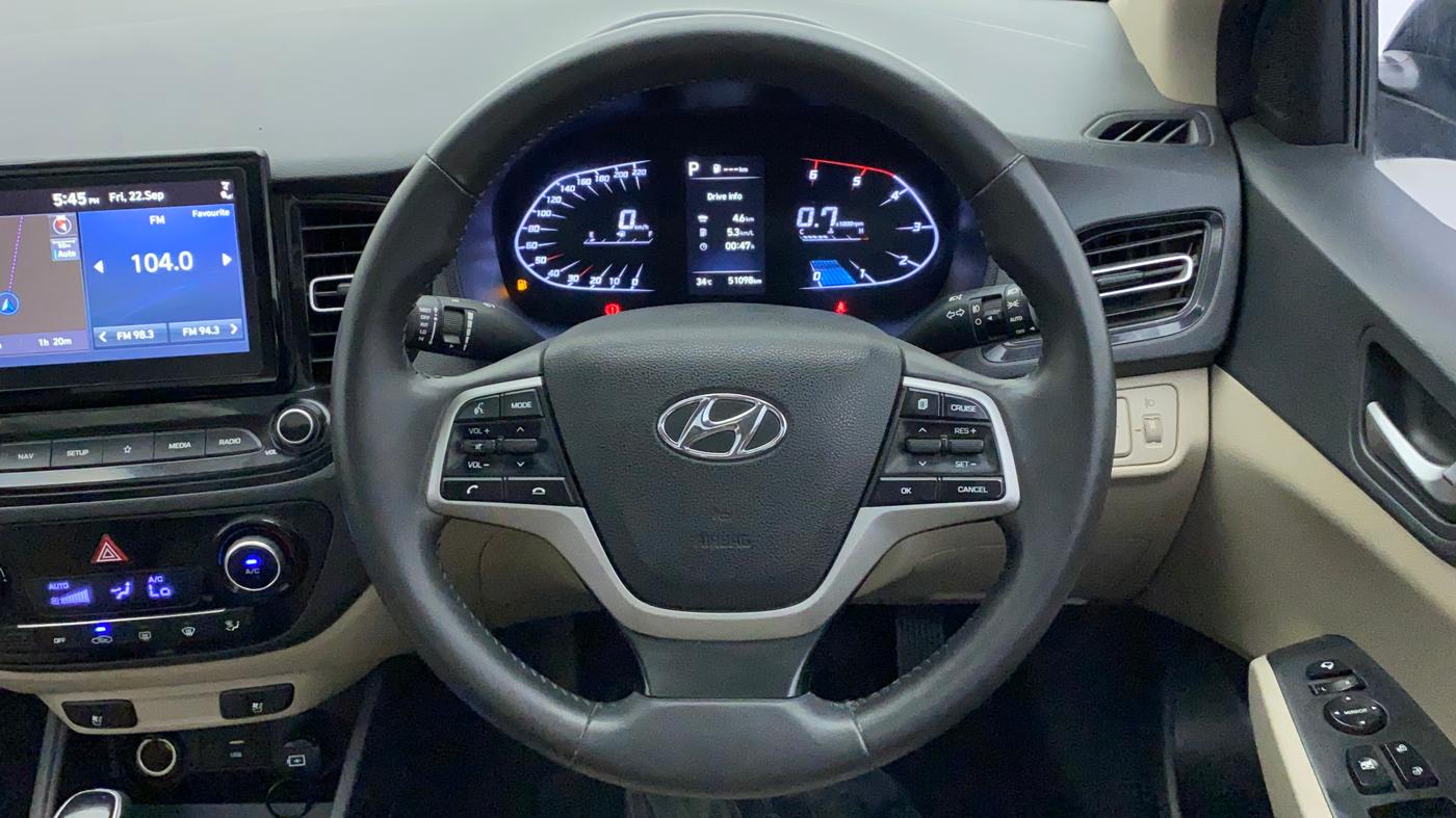 2021 Hyundai Verna SX (O) 1.5 CRDI AT, Diesel, Automatic, 52,200 km, Steering Wheel Close Up